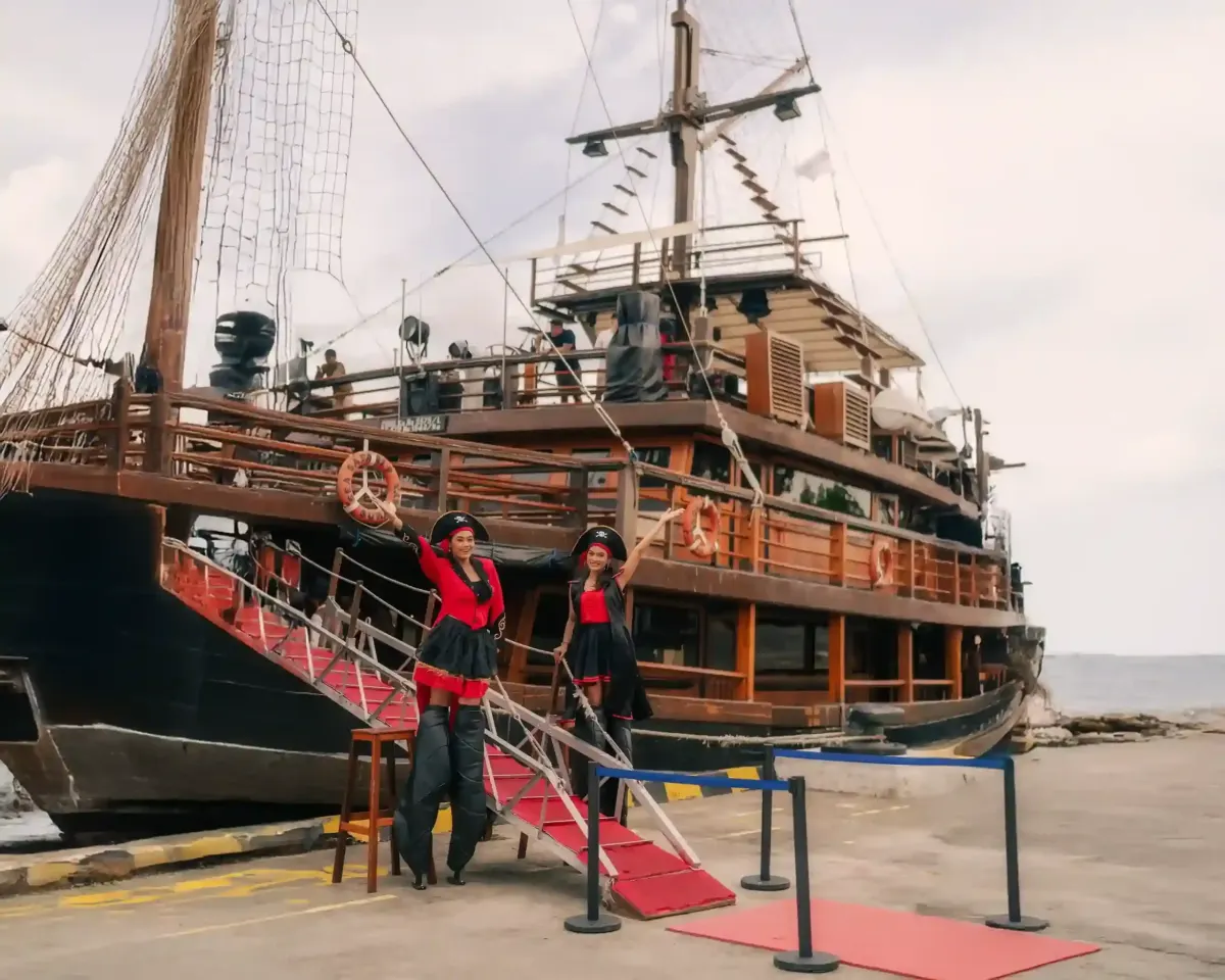 Phinisi Liveaboards