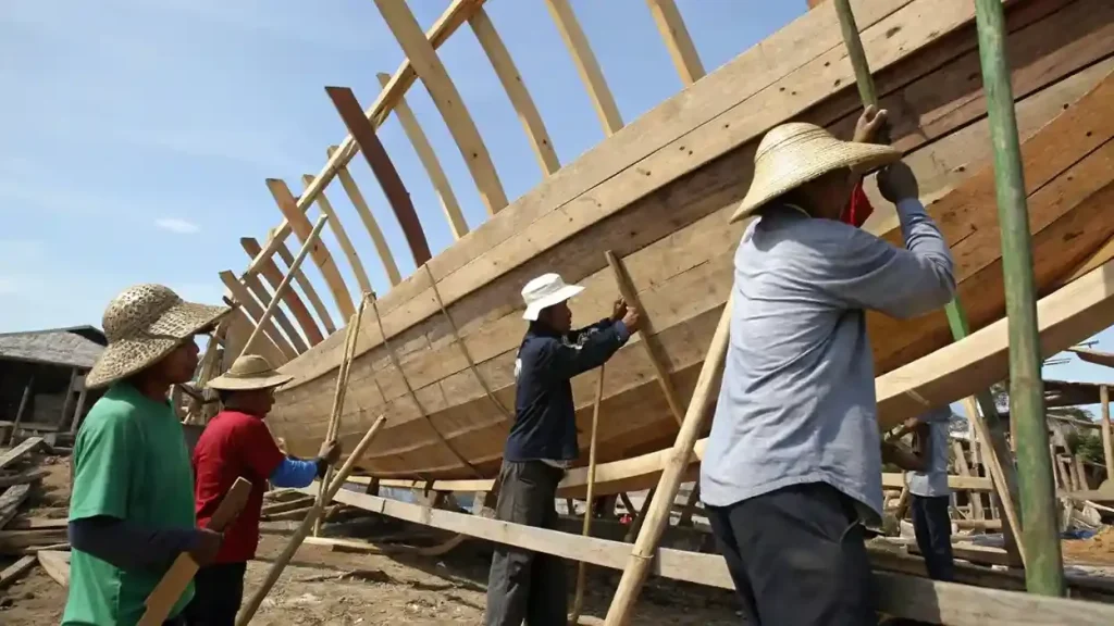 Yard Safety Standards: Protecting Workers on the Slipway
